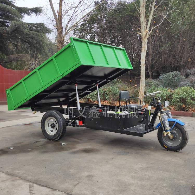 出口礦用三輪電動翻斗車電瓶連接線注意事項(xiàng)